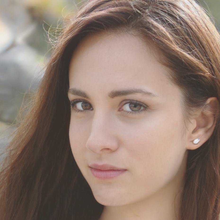 Portrait de Claire Moreau, conseillère en investissement